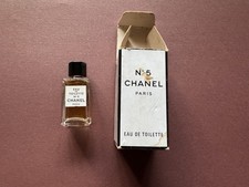 Chanel No 5 - Eau de Toilette