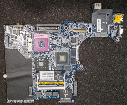 Lenovo dell latitude - /,