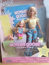 2002 Barbie & Kelly Mother Goose Storytime Set mit Buch / Mattel, Box damaged