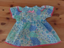 Schickes Puppenkleid für  Puppengröße ca. ab 42 cm 