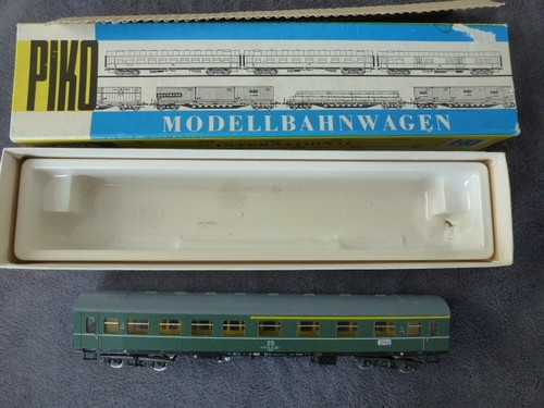 Piko personenwagen - , h0