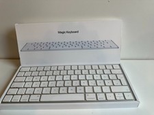 Apple Magic Keyboard Bluetooth