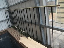 TREPPENHANDLAUF-TREPPENGELÄNDE-ALT