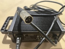 Ladegerät für Elektromobil