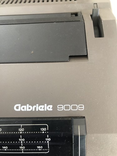 Elekrische schreibmaschine - schreibmaschine, ta