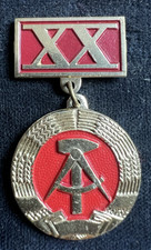 Abzeichen / Anstecker DDR: 20