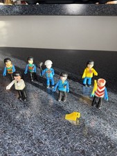 DDR Figuren - 7 Stück -