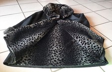 Damenmantel schwarz mit Webpelz in Leoprint von Uhle in Gr. 42