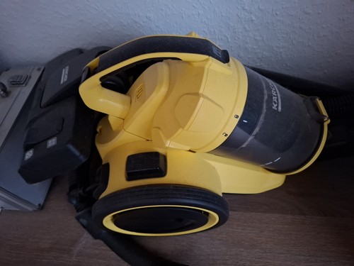 Kärcher 700w beutellos - 3,