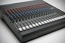 Mackie CR-1604 - sehr guter Zustand, legendär und toll für Dance/House/Techno