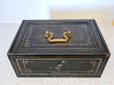Geld Kassette Eisen 1880 Motive Schatulle Schmuck Kästchen Wunderkammer Box