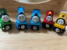 Thomas friends holzeisenbahn - friends,