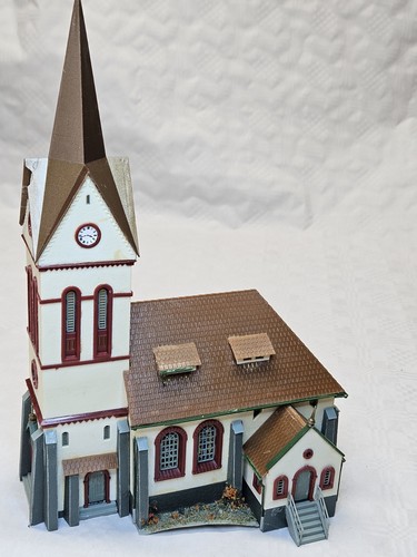 Auhagen 11370 stadtkirche - h0,