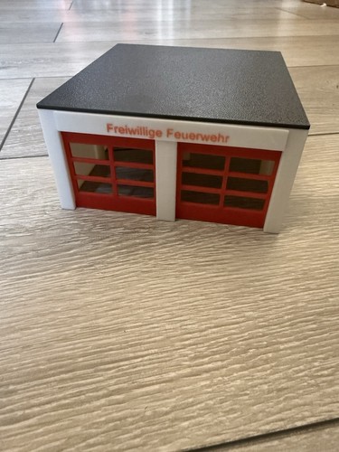 Fahrzeughalle feuerwehr tore - fahrzeughalle,