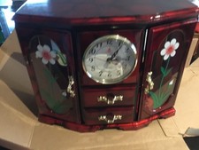 Schmukschatulle/Schränkchen