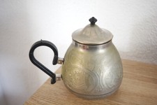 Alte Teekanne ( Aluminium ?)