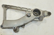 YAMAHA MAJESTY YP 125 R AUSPUFFHALTER RADNABE HINTEN HINTERRADLAGER SCHWINGARM