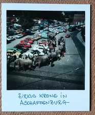 Vintage Polaroid Foto Snapshot ZIRKUS KRONE IN ASCHAFFENBURG Elefanten Parade