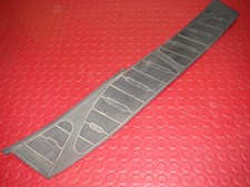 Fußmatte vorn links Fußgummi Gummi PIAGGIO HEXAGON GT GTX LX LXT 250 125 180