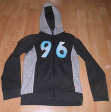 3 schöne Kapuzenjacke von OKAIDI in der größe  128