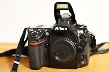 Nikon D700 12,1MP DSLR Kamera