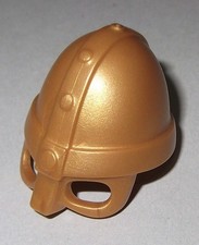 13042, 2x Helm, Brillenhelm