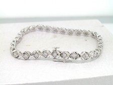 Tennis Armband 417 Weißgold 10Kt Gold  30 Brillanten total 0,33ct Wesselton