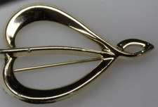 Brosche Anstecknadel Herzform