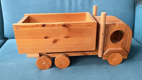 Holzlaster lkw holzspielzeug - lkw,