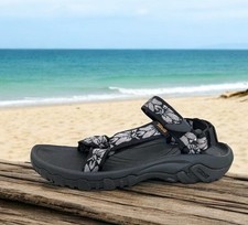 New in the box Teva Hurricane