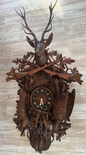 Wanduhr schwarzwälder - -,