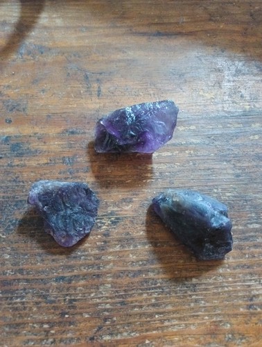 Amethyst stück sehr dunkel - 3,