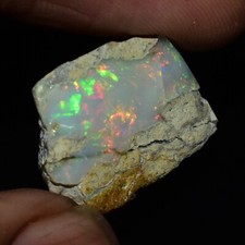 Natürlicher weißer Opal grob