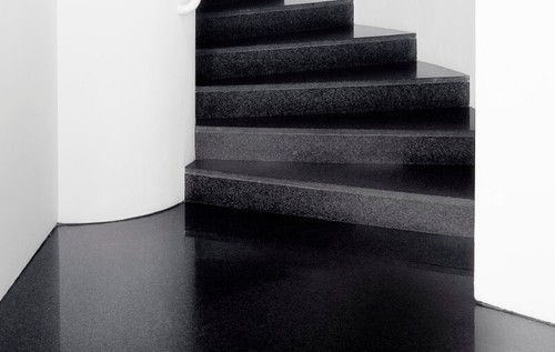 Treppe nero assoluto satiniert - assoluto,