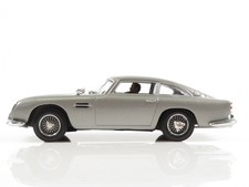 1:43 Universal Hobbies Aston Martin DB5 James Bond 007 D2-30