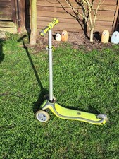 Kinderoller Kinderscooter Dreiradscooter Faltbar LED Räder Kickscooter Grün