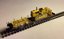 Unikat Eisenbahntransport Roco 24026 + Langley schwere Planierraupe Caterpillar