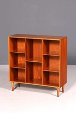 Schlichtes Mid Century Regal