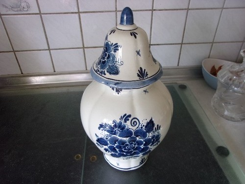 Deckelvase delfter porzellan - deckelvase,,