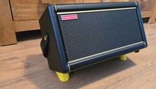 POSITIVE GRID SPARK 40 & SPARK 2 ABGEWINKELTER BODENSTÄNDER