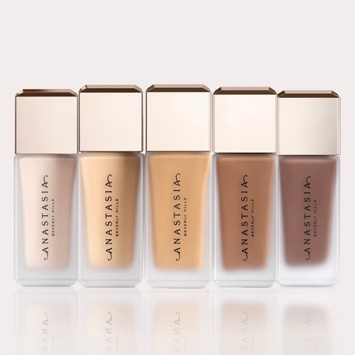 Anastasia impeccable blurring - anastasia,