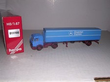 HERPA #811198  Mercedes Cab