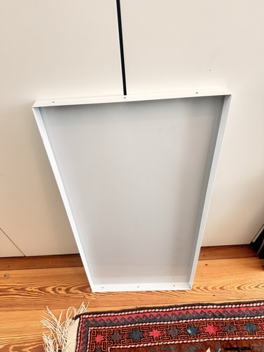 Usm haller tablar - auszug, wanne