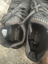 Gayle Treter Sneaker Old Used Boys Guys 