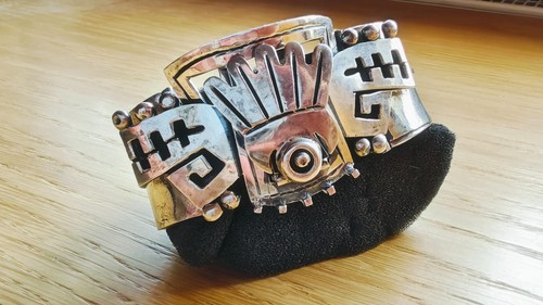 Antikes alfredo villasana - ,