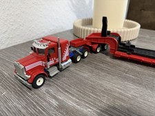 Siku 4212 Peterbilt Raketentransporter Ariane mit Satellit