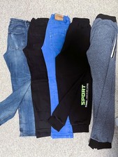 3 Jeans, 2 Jogginghosen, S