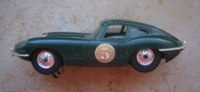 Slotcar CIRCUIT24 Jaguar ? Grün ca. 1:32 Vintage Dachbodenfund Made in France