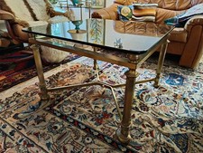 Hochwertiger Couchtisch Rauchglastisch, Messinggestell