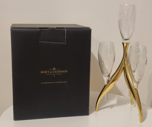 Moët chandon champagne - &,
